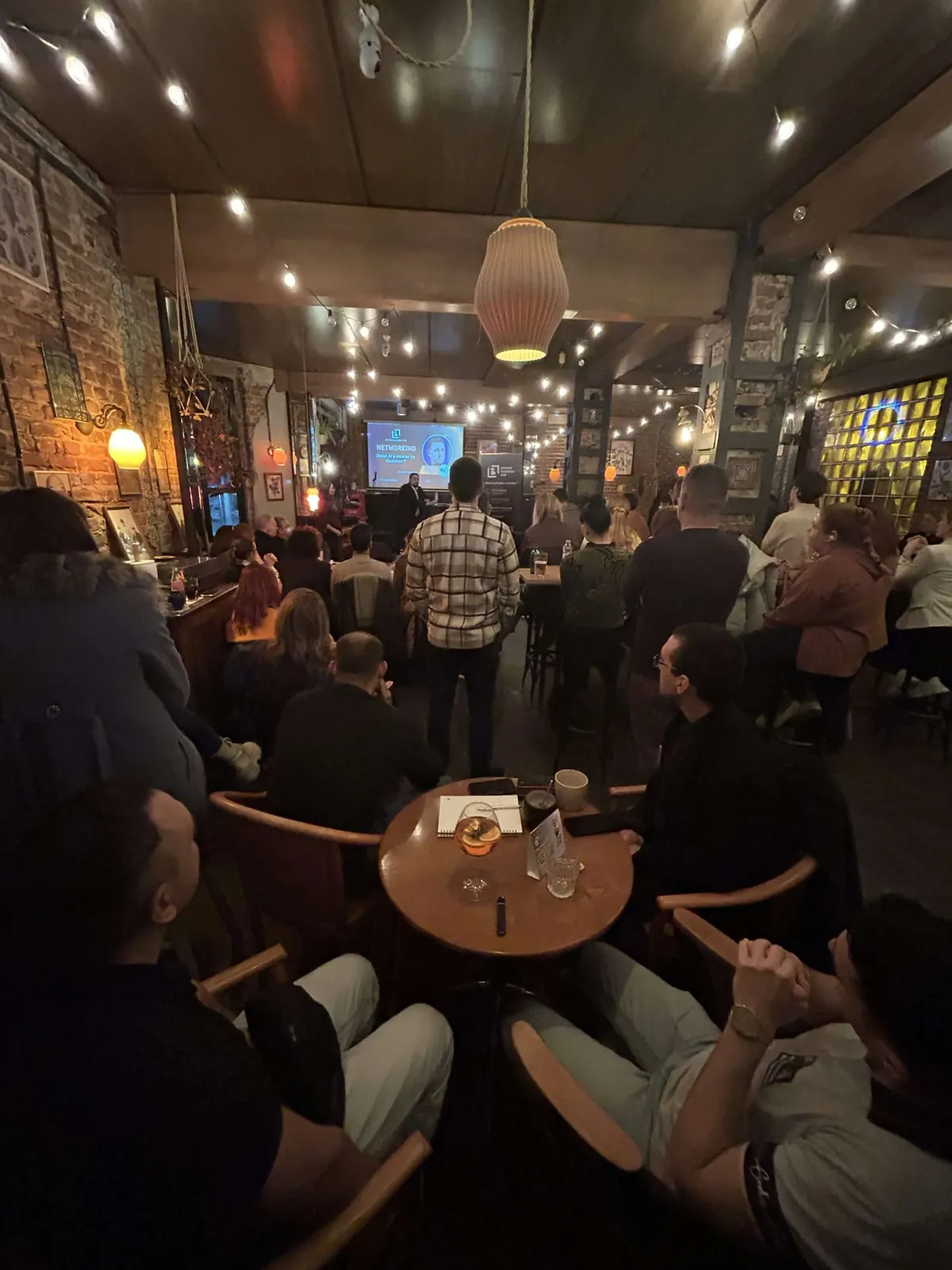 Networking: Защо AI е важен за бизнеса?